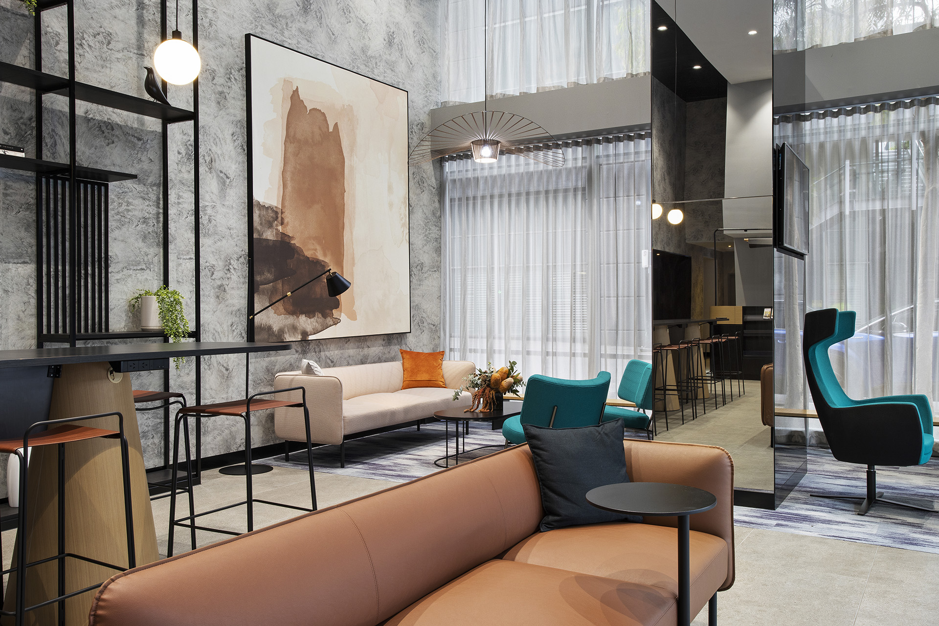 travelodge-hotel-docklands-melbourne-lobby-08-2020